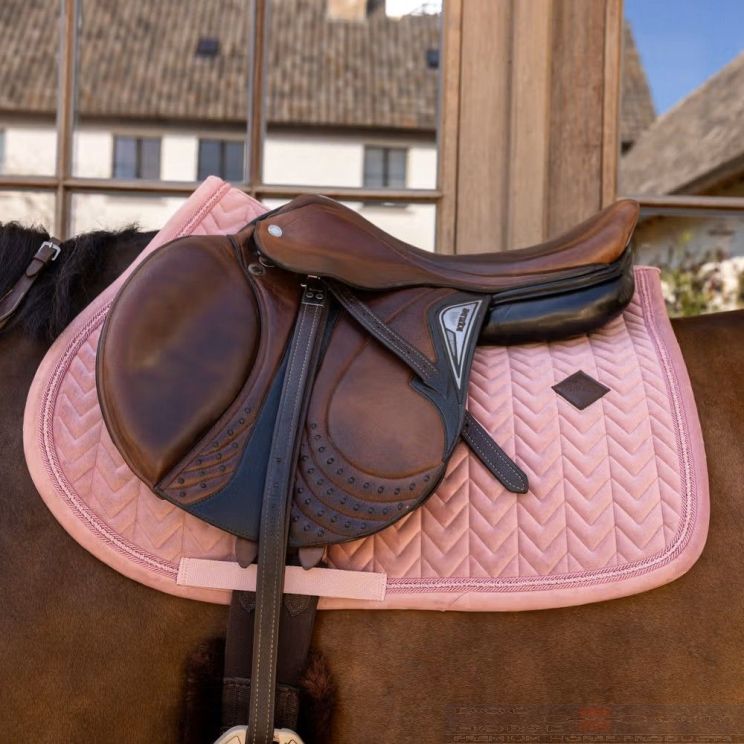 Kentucky Saddle Pad Velvet Mini Pearls Jumping Pink