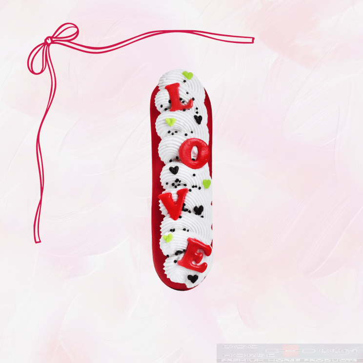 Candy Horse Valentine Eclair
